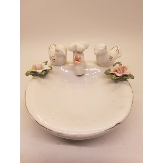 1960s Vintage Ceramic Sink With Birds, Capidumonte Flowers & Faucet Soap Dish For Sale - Image 5 of 5