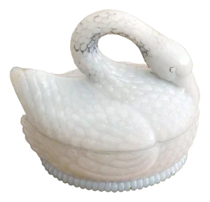 Cygne Butter Box in White Opalin Glass by Vallérysthal, 1890s