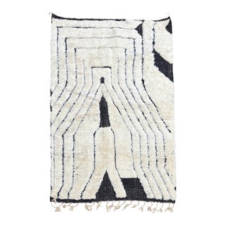 Modern Moroccan Berber Mrirt Wool Rug, 2010s For Sale