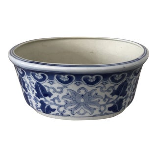 Blue & White Export Jardiniere For Sale