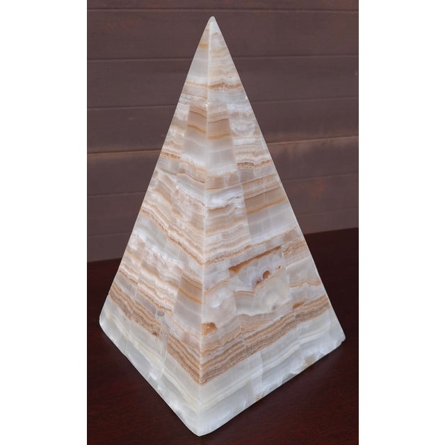 Mid 20th Century Onyx Marble Pyramid Form Table Lamp For Sale - Image 4 of 8