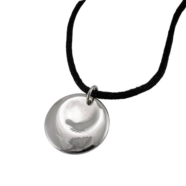Modern Tiffany & Co. Elsa Peretti 925 Round Disc Silk Cord Pendant Necklace For Sale - Image 3 of 8