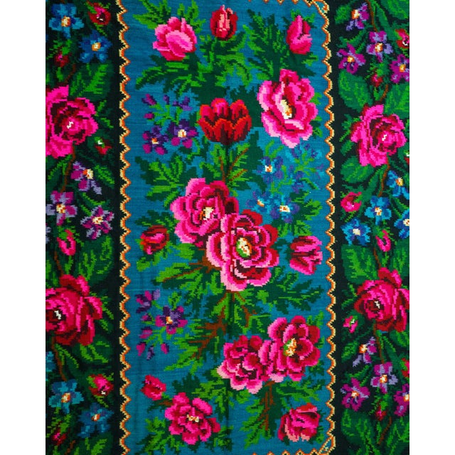 Vintage Romanian Handwoven Wool Rug with Floral Folk Pattern and Fringe, 1960s For Sale - Image 12 of 13