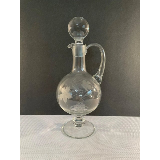 Mid-Century Modern Vintage 1980s Etched Crystal Decanter With Handle and Stopper For Sale - Image 3 of 12