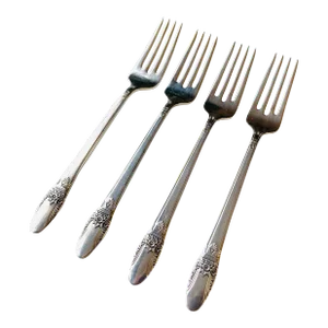 1930's Vintage Floral Rogers Silver Plated "First Love"Pattern Dinner Forks- Set of 4