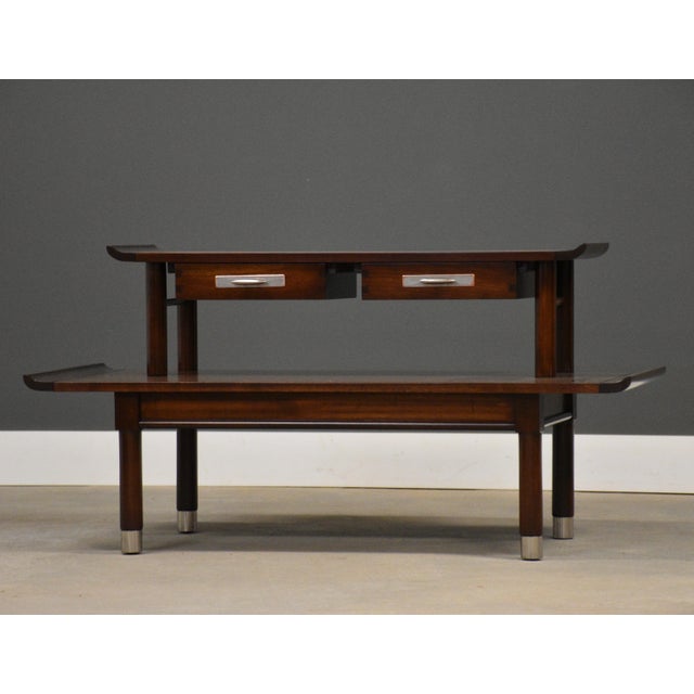 A mid century modern solid cherry tv console credenza, sofa table or entry table made by Willett Furniture. Excellent...