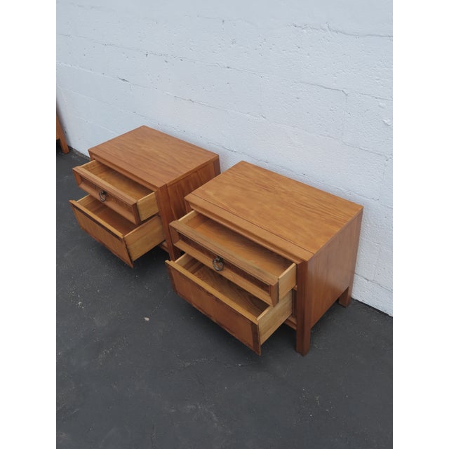 Basic Witz Mid Century Modern Burlwood Nightstands Bedside Tables a Pair 6577 For Sale In Miami - Image 6 of 15