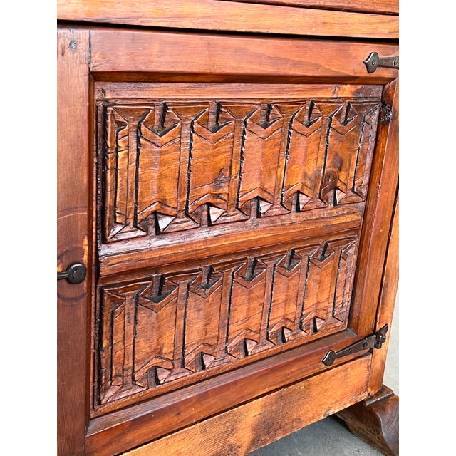 20th Century Spanish Carved Walnut Tuscan Cabinet with One-Drawer For Sale - Image 10 of 12
