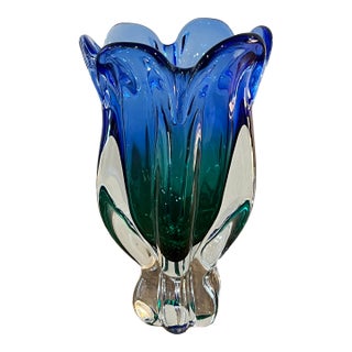 Royal Gallery Cobalt & Emerald Art Glass Tulip Vase, Poland 1999 For Sale