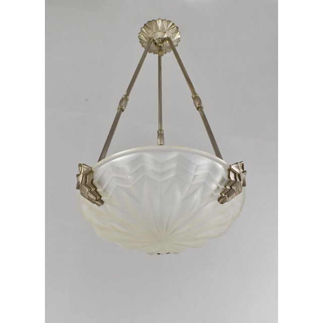 Maynadier & Degue French Art Deco 3-Armed Chandelier - 1930s Nickeled Bronze & Frosted Glass For Sale - Image 6 of 18
