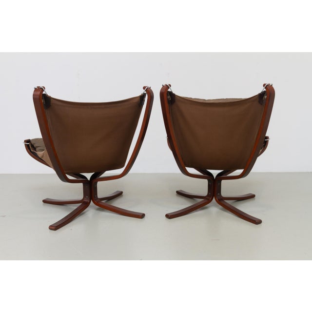 Olive Green Falcon Chairs by Sigurd Resell for Vatne Møbler, Norway, 1970s, Set of 2 For Sale - Image 16 of 18