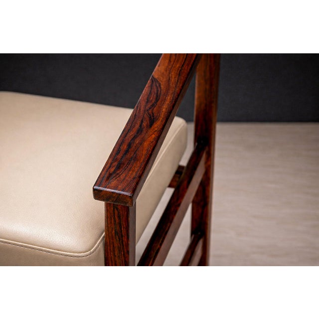 Beige Brazilian Modern Pair of Armchairs in Rosewood & Beige Leather, Bureau, 1960s For Sale - Image 8 of 8