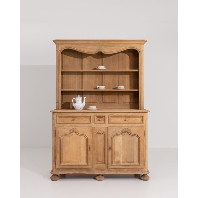 Louis XV Oak Cupboard, Rococo Style, France, 19th Century For Sale - Image 11 of 18