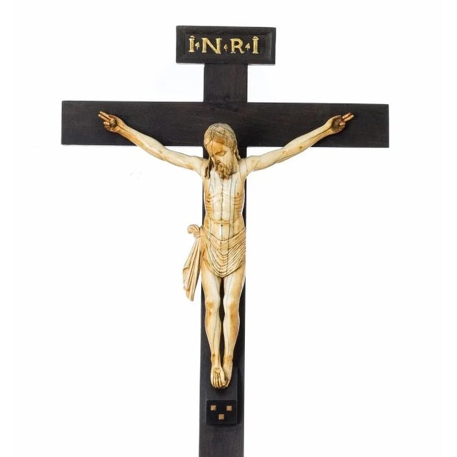 Indo-Portuguese Crucified Jesus Christ, 17th Century For Sale - Image 4 of 6