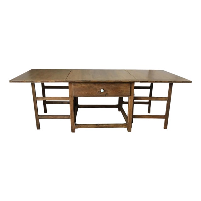 Spanish, 18th Century Drop-Leaf Table with Four Gate-Leg and Three Drawers For Sale