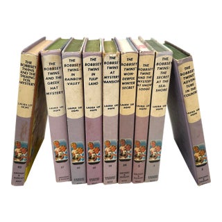 Vintage Set of 9 "The Bobbsey Twins" Books For Sale