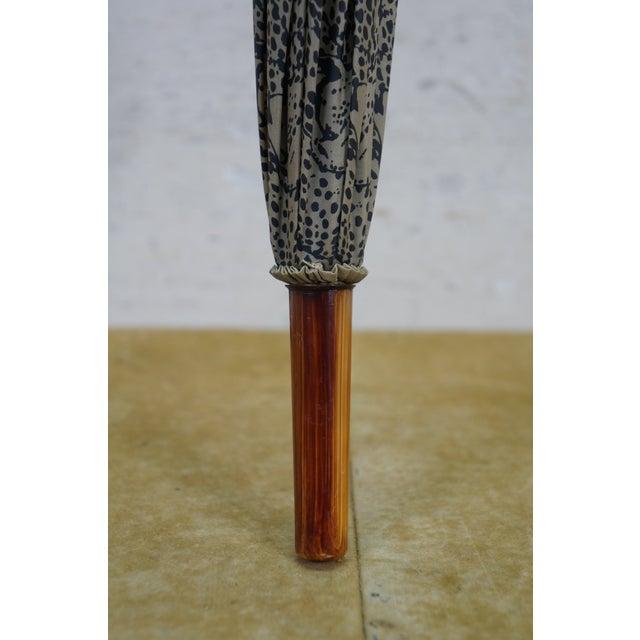 Tan Vintage Shaw World Wildlife Fund Cheetah Nylon Umbrella With Lucite Handle For Sale - Image 8 of 15
