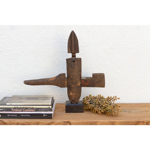 Brown Bamana Guardian of the Highplace Door Lock For Sale - Image 8 of 8