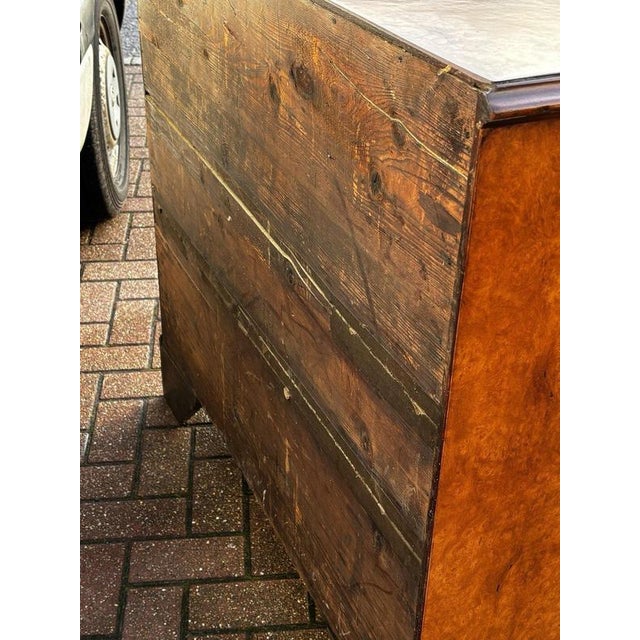 Georgian Walnut Chest of Drawers For Sale - Image 14 of 18