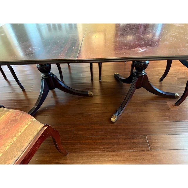 1950s Davis Cabinet Co. Duncan Phyfe Style Cherry Dining Table & 6 Chairs For Sale - Image 10 of 11