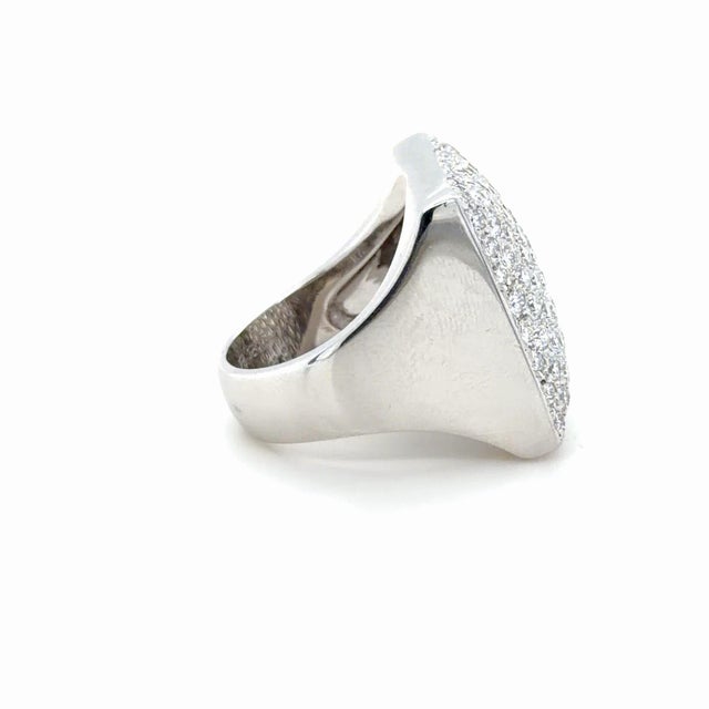 Contemporary Cartier 18k White Gold and Pave Diamond Ring, Size 6 For Sale - Image 3 of 7