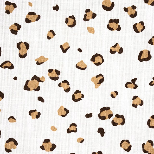 Sample - Schumacher x Cristina Buckley Wild At Heart Indoor/Outdoor Fabric in Safari For Sale