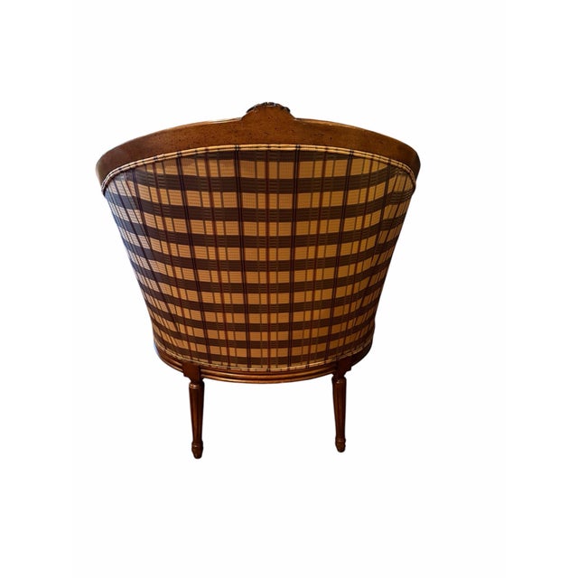 Late 20th Century Vintage Henredon Schoonbeck French-Style Barrel Back Bergère Chair Late 20th Century For Sale - Image 5 of 10