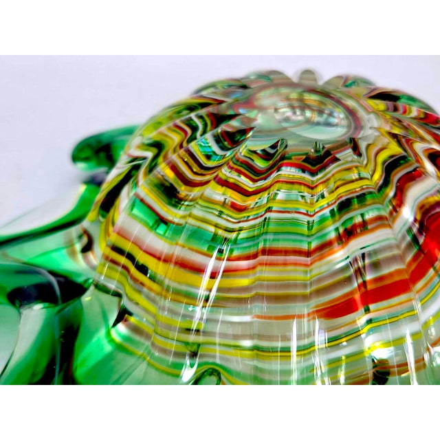 Emerald 1960s Fratelli Toso Murano Stretched Art Glass Bowl For Sale - Image 8 of 11
