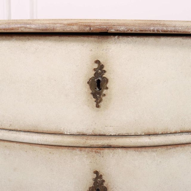 Vintage German Serpentine Commode For Sale - Image 6 of 12