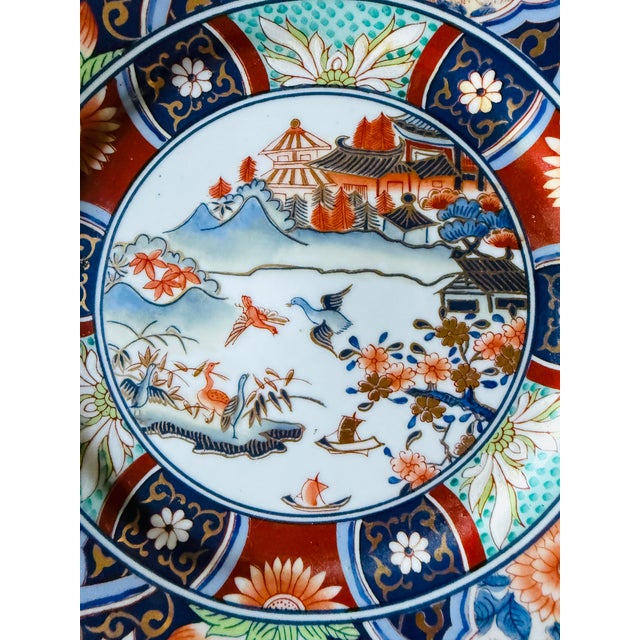 1950s Japanese Imari Style Dinner Plate Kutani Ware Hand Painted Gold Rim 9 7/8 Inch Vintage For Sale - Image 12 of 12