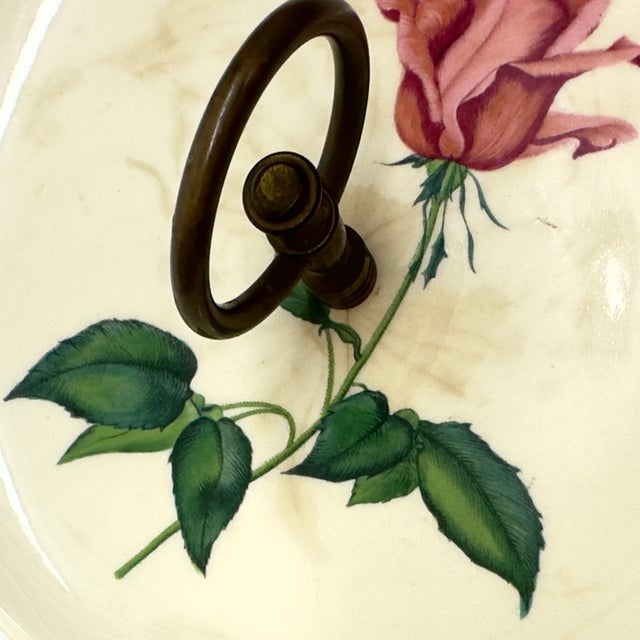 Vintage Two-Tier Cake Server With Single Rose Motif For Sale In Miami - Image 6 of 8
