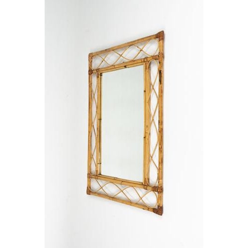 1970s Mid-Century French Riviera Curved Bamboo and Rattan Wall Mirror, Italy, 1970s For Sale - Image 5 of 11