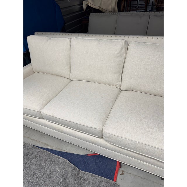 Early 21st Century White Kravet Furniture Company Large Living Room Sofa (2 Available) For Sale - Image 5 of 9