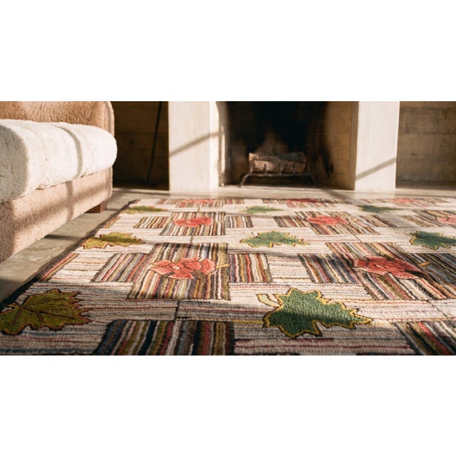 Gray 1920s Multicolor Floral Folk Art Antique American Hooked Rug 5'10" X 11'10" Handknotted Wool Carpet For Sale - Image 8 of 9