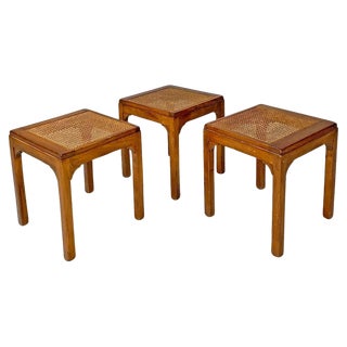 Italian Mid-Century Modern Square Stools in Wood and Vienna Straw, 1960s, Set of 3 For Sale