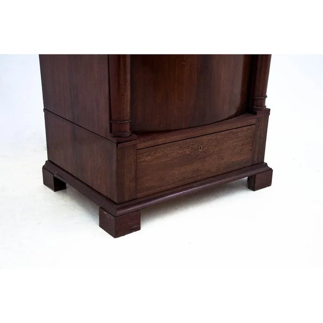 Chest of Drawers, Northern Europe, 1860s, in Very Good conditions. Designed before 1890