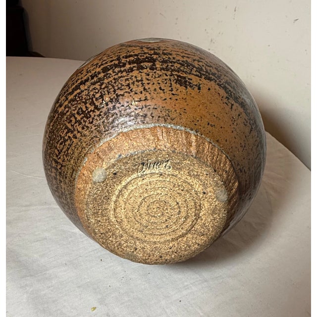 Large Vintage Handmade Signed Gerry Williams Pottery Earthenware Vase Sculpture For Sale - Image 12 of 14