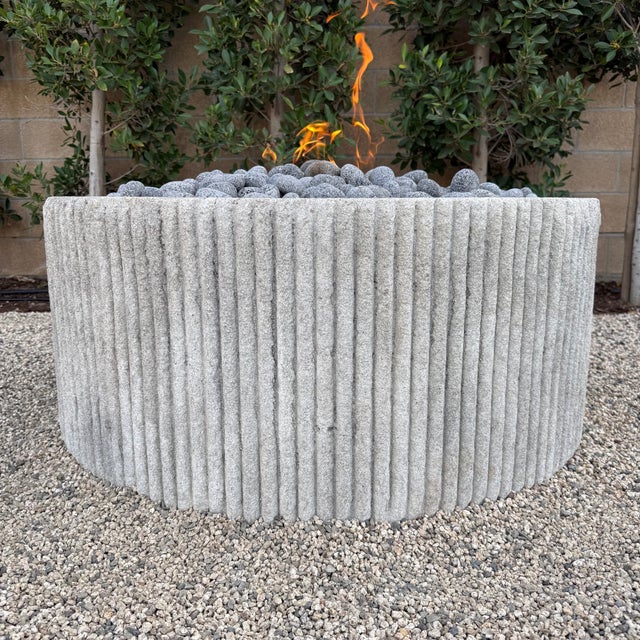 Custom Limestone Texture Fire Pit With Fluted Edges With Fire Pebbles For Sale In Los Angeles - Image 6 of 15