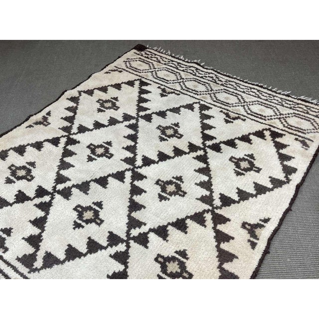 Moroccan Handmade Wool Rug For Sale - Image 6 of 11