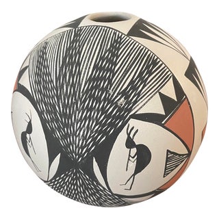 Vintage Acoma Pueblo Pottery Seed Pot For Sale