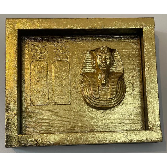 Early 21st Century Egyptian Sculpture of King Pharaoh Tutankhamun in Gold Leaf by Jumaart, 2010s For Sale - Image 5 of 5