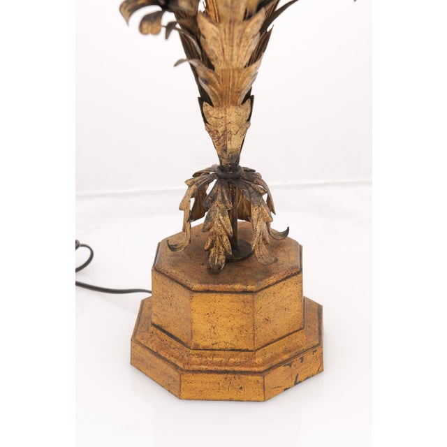 1960s Frederick Cooper Floral Italian Tole Table Lamp. 1960s Italy For Sale - Image 5 of 8