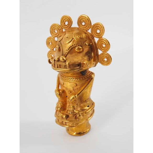 Metal Colombian Taïrona Tumbaga Statuette of Servant of the Deities For Sale - Image 7 of 7