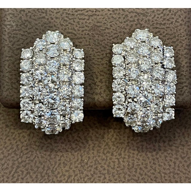 1960s 12 Carat Diamond Cocktail Stud Earrings in 18 Karat White Gold For Sale - Image 13 of 18