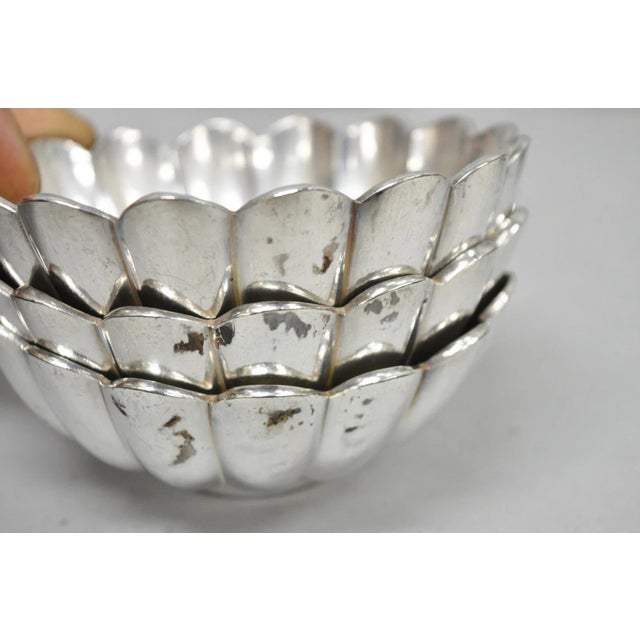 Vintage Regency Style Silver Plated Scalloped Stacking Nut Dish Bowl - Set of 8 For Sale - Image 11 of 14