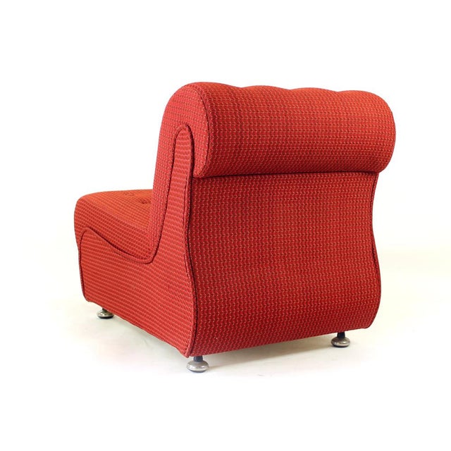 Vintage Space Age Modular or Sectional Curved Sofa in Red Fabric, Tatra Czechoslovakia 1970s, Set of 4 For Sale - Image 14 of 17