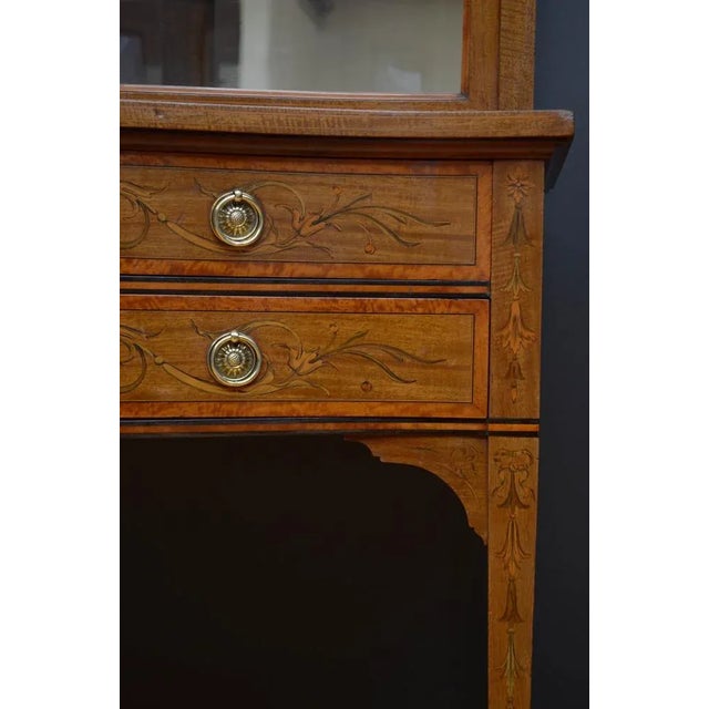 Edwardian Display Cabinet in Mahogany, 1900s For Sale - Image 11 of 13