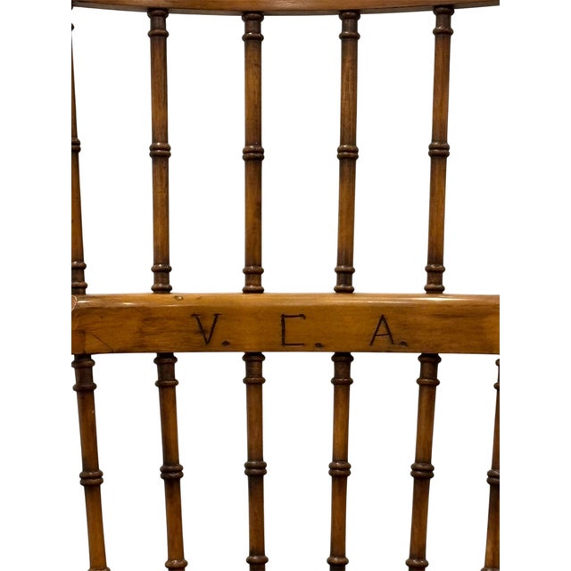 English Windsor Armchair, 1870 For Sale - Image 9 of 11