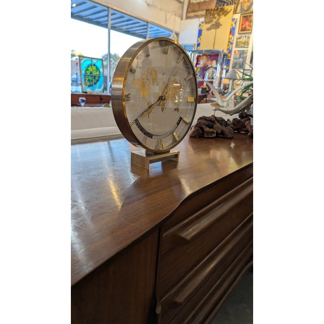 Brass 1960s Kienzle World Time Zone Desk Clock by Heinrich Möller For Sale - Image 8 of 12