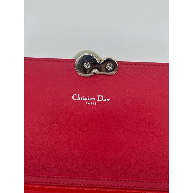 Mid 20th Century Christian Dior Red Patent Leather Tribale Chain Flap Bag For Sale - Image 9 of 11